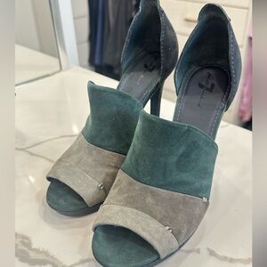 7 for all man kind suede size 8.5